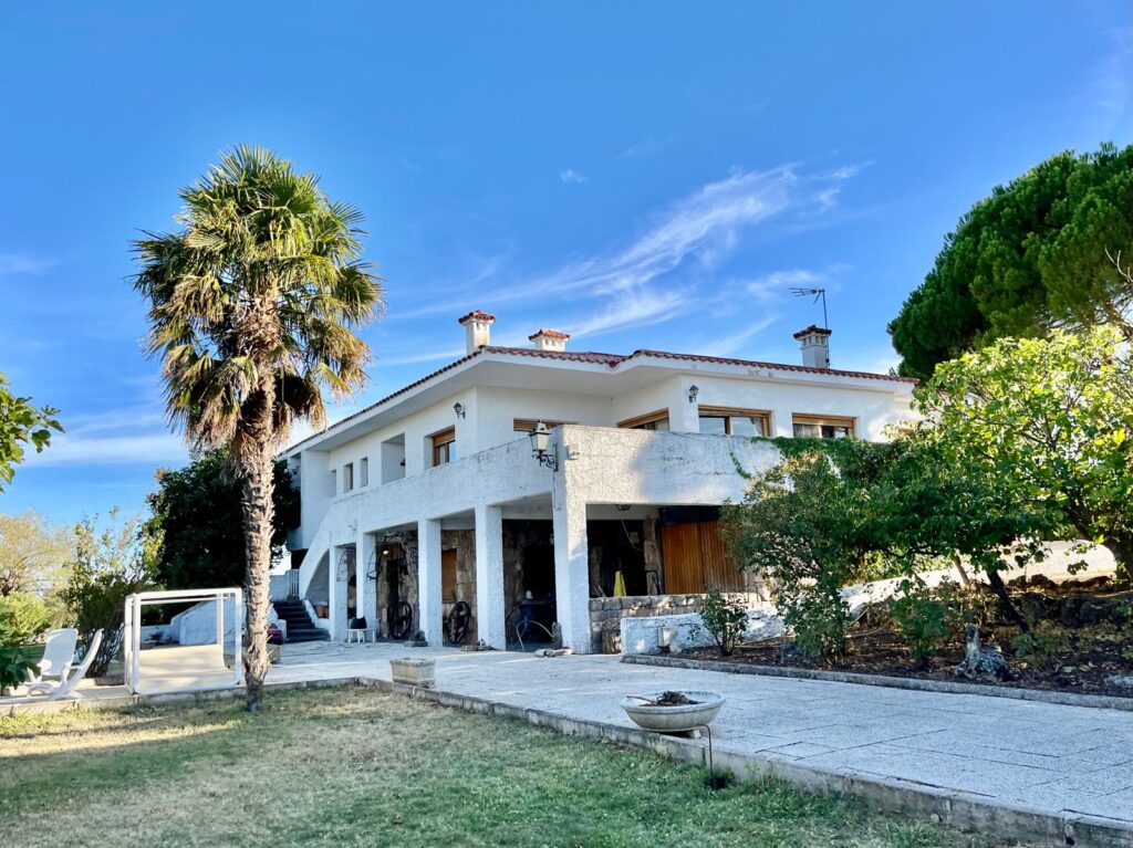 Venta de finca en la comunidad de Madrid. 25 hecáreas